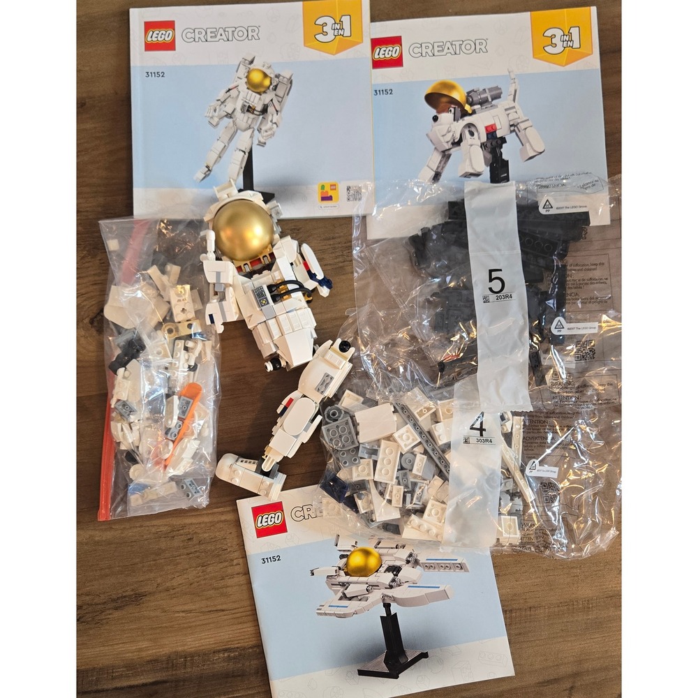 LEGO Creator 3in1 Space Astronaut 31152 Building Set White Gold 3-in-1 READ